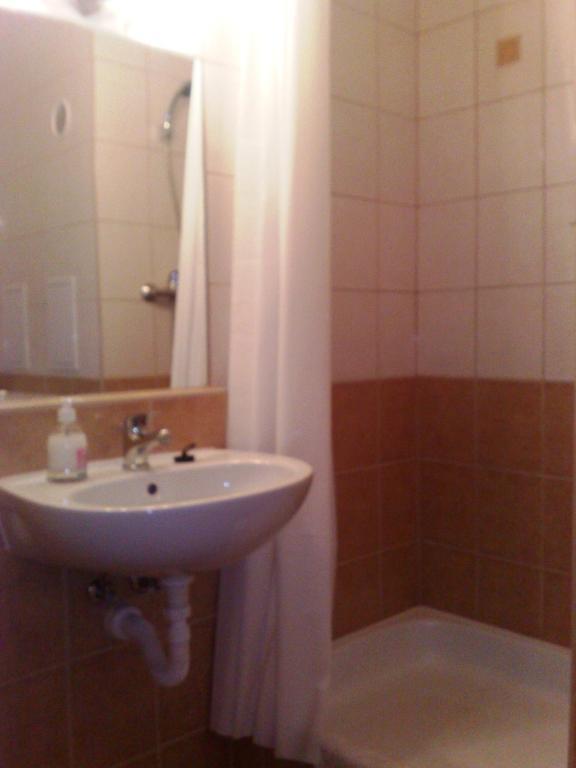 Top Apartment Budapest Budapeste Quarto foto